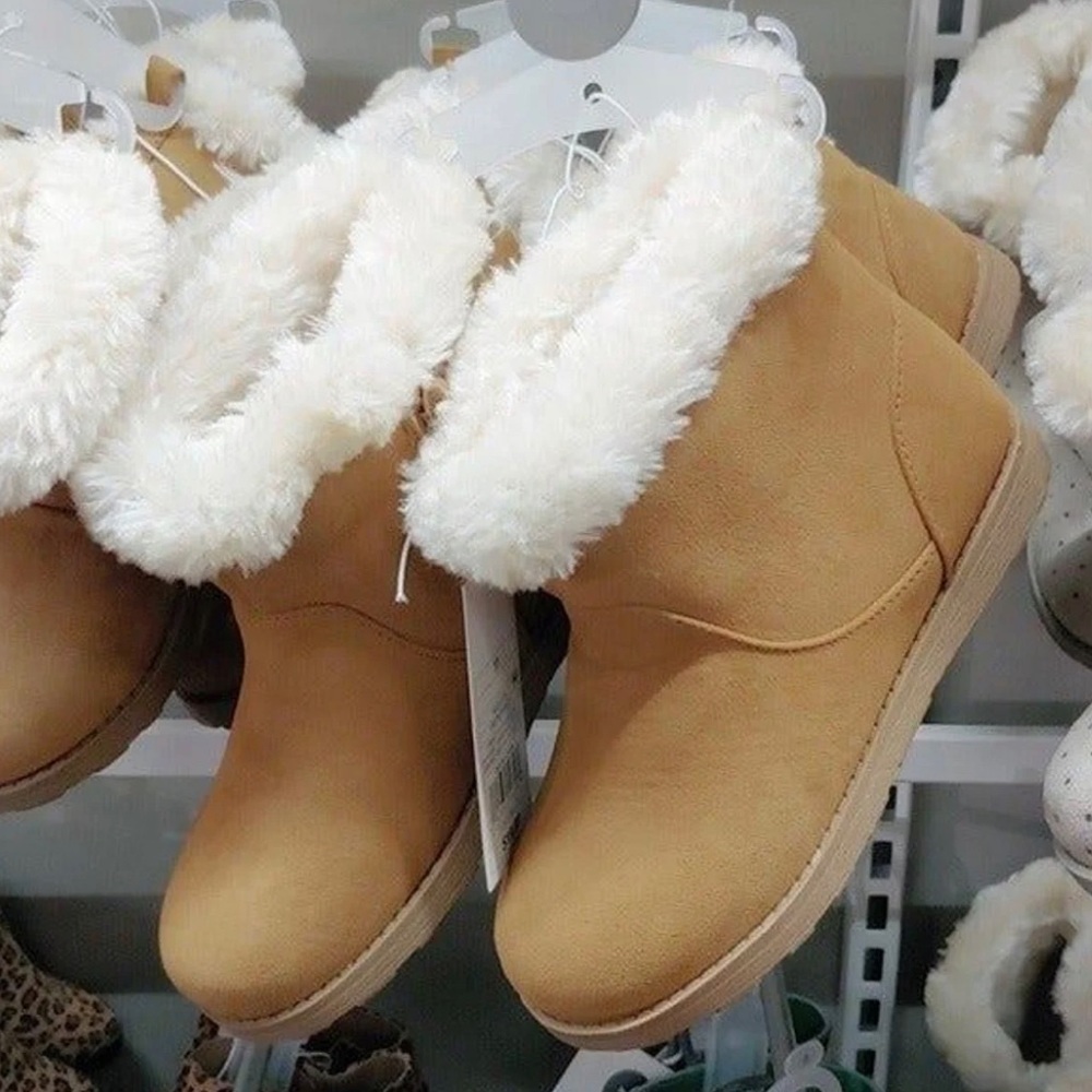 Girls' Haiden Microsuede Fleece Ankle Boots
